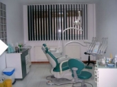 Imagine Inchiriez sala de tratament in cabinet stomatologic