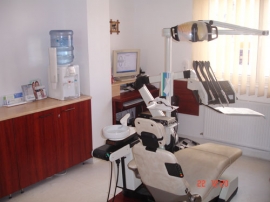 Imagine CMI Spinu Elena (DENTOMED)