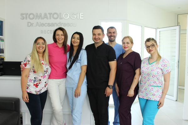 Dr. Alecsandrescu Stomatologie Pitesti Implanturi dentare Pitesti poza 6
