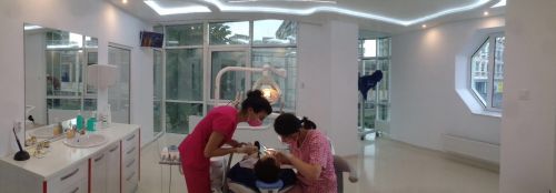 Dr. Alecsandrescu Stomatologie Pitesti Implanturi dentare Pitesti poza 4
