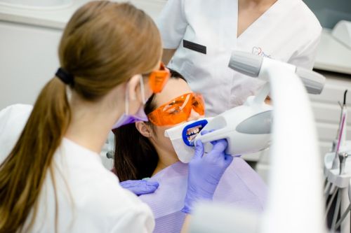 Professional Dentist poza 7