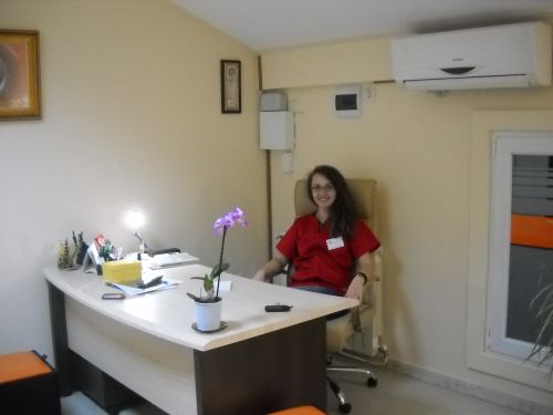 Cabinet Stomatologic cu Laborator Tehnica Dentara Dr. Alexandra Berehoi poza 1