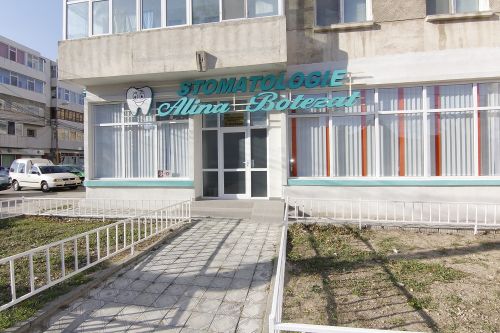 Dr. Alina Botezat poza 1