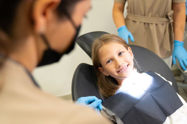 Offident Clinica Stomatologica poza 18