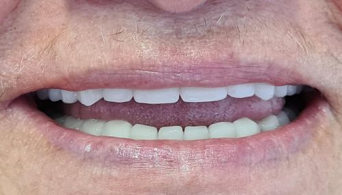 Eva Varga  - Medic dentist poza 4