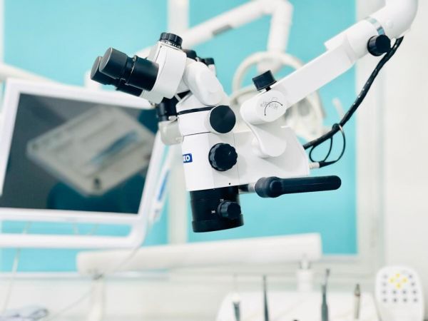 Heinerich - Clinica Stomatologica Sector 6 - Implant Dentar Drumul Taberei poza 0