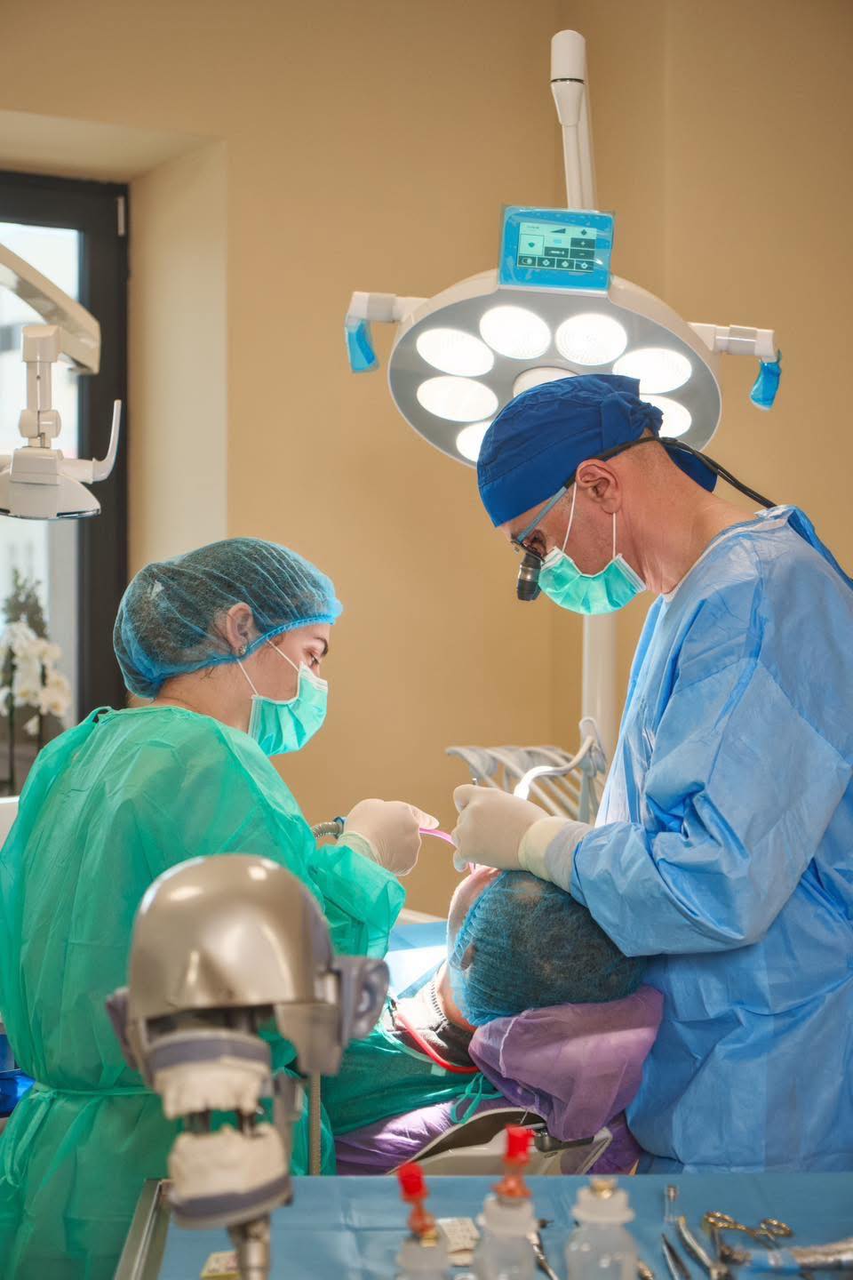 M&M Dental Team Bucuresti poza 12