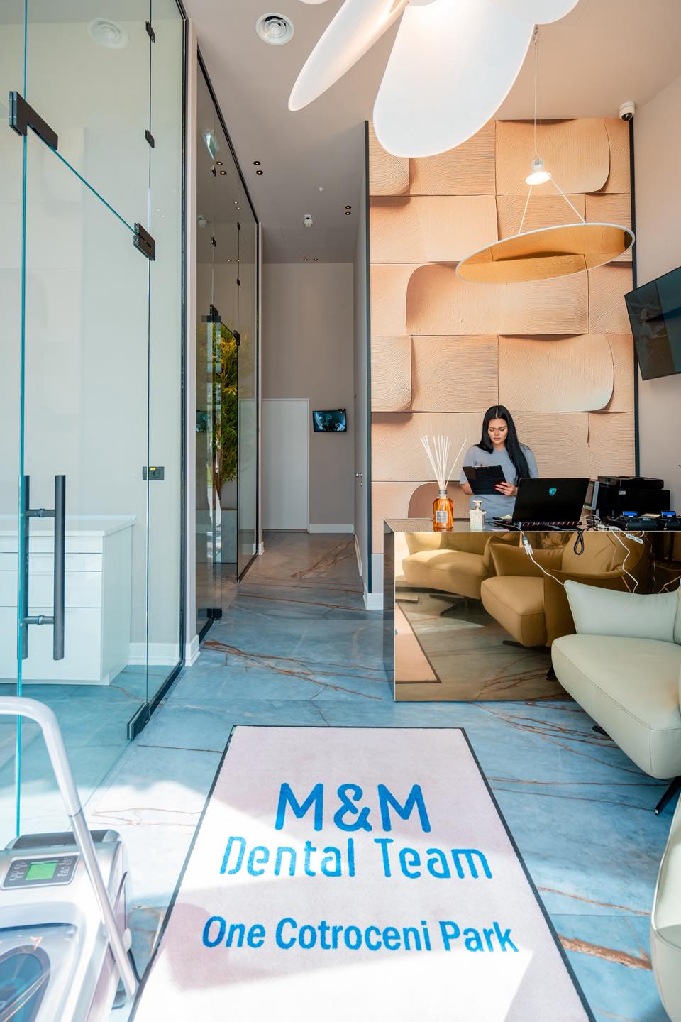 M&M Dental Team Bucuresti poza 18