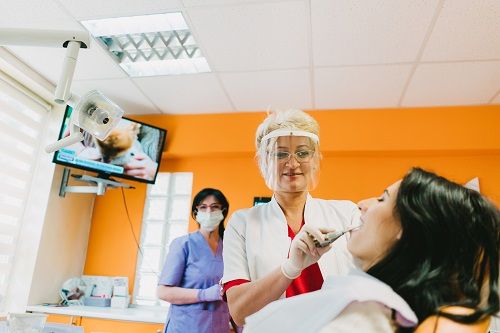 Dr Muresan Elvira poza 5