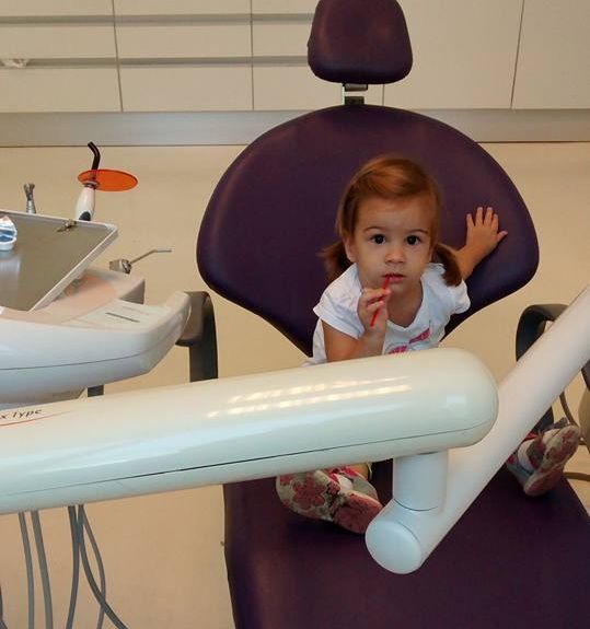 Dentist-Hasdeu-Fogaszat poza 5