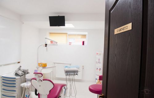 SC Dental Flash SRL poza 2