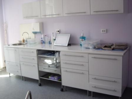 Clinica dentara Dr.Mikaela Oprisan poza 3