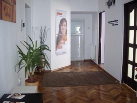 Clinica dentara Dr.Mikaela Oprisan poza 0