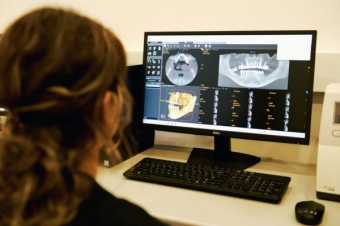 Imagine Radiografii dentare Targu Jiu HevaDent