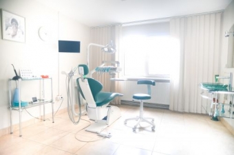 Imagine Cautam medic stomatolog colaborator Cluj