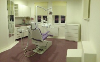 Imagine Inchiriez tura in cabinet stomatologic modern Sector1