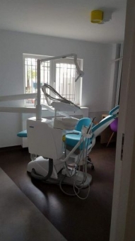 Imagine Inchiriez tura cabinet stomatologic nou
